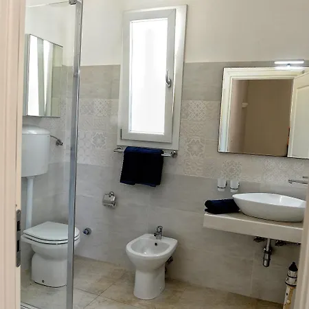 Vanissia Smleuca * Santa Maria di Leuca