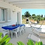 Vanissia Smleuca *